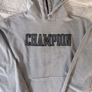 CHAMPION sweatshirt!